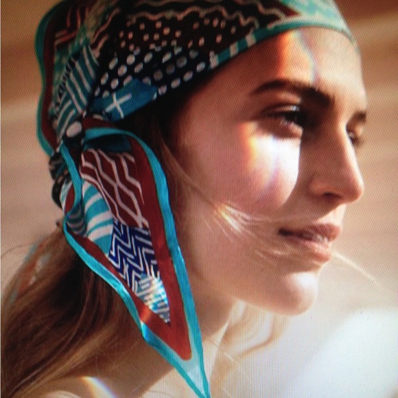 VTG Creation by Deelee  All Silk Hand rolled scarf Medallion Pattern - Picture 14 of 15